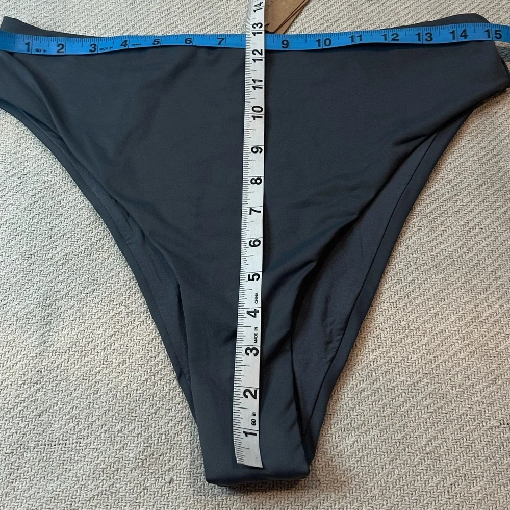 SKIMS Swim Bikini Bottom Size XL NWT Gunmetal Gray